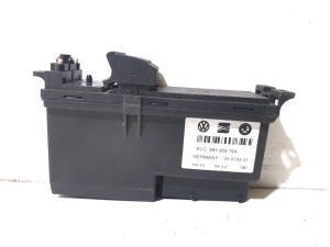 Volkswagen Passat B5 (1997–2005) Esiukse klaaslüliti 3B5959793, 05073301 - 3