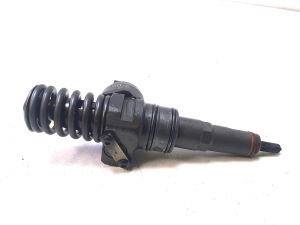 Volkswagen Multivan V (2003–2026) Fuel injector 07Z130073N - 4