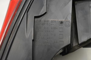 Skoda Superb (2015–2026) Eckleuchte hinten 3V5945208 - 5