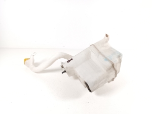 Subaru Legacy V (2009–2014) Front washer fluid reservoir 86631AJ020 - 3