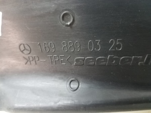 Mercedes Benz A-Class 169 (2004–2012) Sonstiges Teil des vorderen Kotflügels A1698890325 - 2