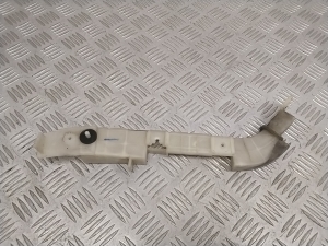   Rear bumper bracket 