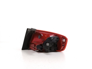 AUDI A4 B8 (2007–2016) Tagumine nurgatuli 8K5945095D - 3