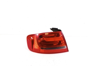 Eckleuchte hinten - 8K5945095D