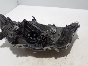 TOYOTA RAV 4 A5 (2019–2026) Scheinwerfer vorne 8118542840 - 3