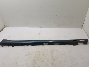 Karbi välimine ilupaneel - 7428032