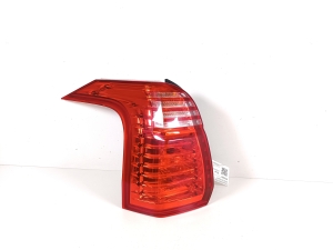  Rear corner lamp 