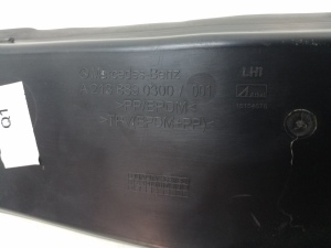 Mercedes Benz E-Class W213 (2017–2026) Esiporitiiva muu osa A2138890300 - 2