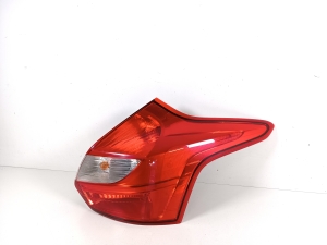 Ford Focus (2011–2018) Eckleuchte hinten BM5113404A - 5