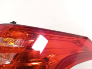 Peugeot 5008 (2009–2016) Eckleuchte hinten 9672666680 - 4