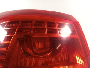 Volkswagen Passat B7 (2010–2014) Eckleuchte hinten 3AF945207A - 2