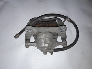 Suzuki Swace I (2020–2026) Front brake caliper L89763 - 3