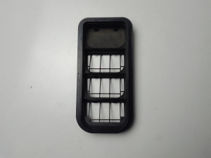 Rear fender vent grille - 7N0819465E