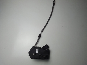 Rear side door lock - 5NA839015E