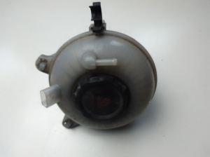 Seat Tarraco KN2 (2018–2026) Ausgleichsbehälter 5Q0121407AA - 3