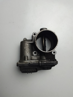  Accelerator valve 