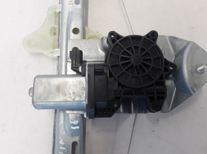 RENAULT Twingo III (2014–2026) Front door window regulator 807208353R - 2