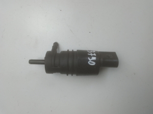 Front windshield washer pump - 13250356