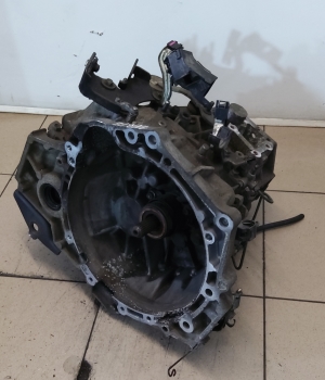 TOYOTA Yaris (2011–2020) Getriebe - 2