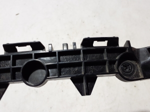 TOYOTA RAV 4 A5 (2019–2026) Rear bumper bracket 5215542050 - 3