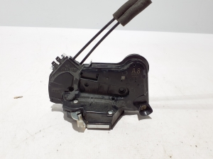 TOYOTA RAV 4 A5 (2019–2026) Front door lock 6904053140 - 4