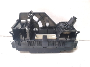 Volkswagen Jetta (2005–2011) Heater control panel - 3