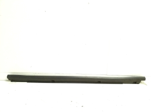   Schwellerverkleidung außen  - 11A853856B 