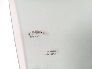 Volkswagen ID.4 I (2020–2026) Priekšējo durvju stikls 11A845202 - 2