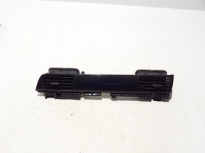 Dashboard air vent grilles - 8055A055