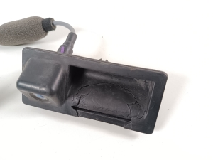Volkswagen Tiguan (2007–2016) Trunk lid exterior handle 5N0827566A - 3