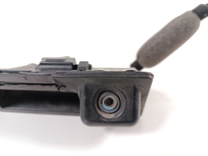 Volkswagen Tiguan (2007–2016) Trunk lid exterior handle 5N0827566A - 4