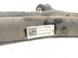 Volkswagen Golf VIII (2019–2026) Querlenker vorne 5WA407152B - 5