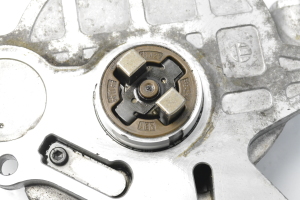 AUDI A4 B8 (2007–2016) Vaakumpump 03L145100 - 4