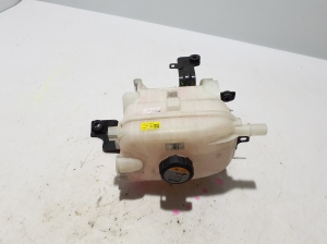   Coolant reservoir  - 25430-CV500 