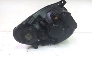 Kia Picanto (2004–2011) Esituli 9210107XXX - 2