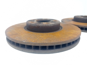  Brake disc front 