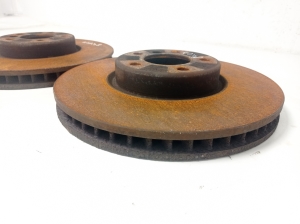  Brake disc front 