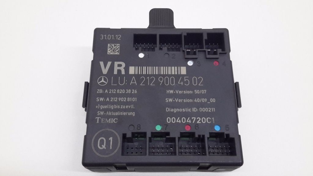 Used Mercedes Benz E-Class Front door control unit A2129004502