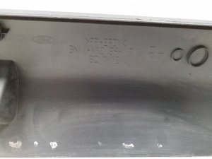 Ford Fusion (2005–2012) Karbi välimine ilupaneel 3N11N10154ADW - 3