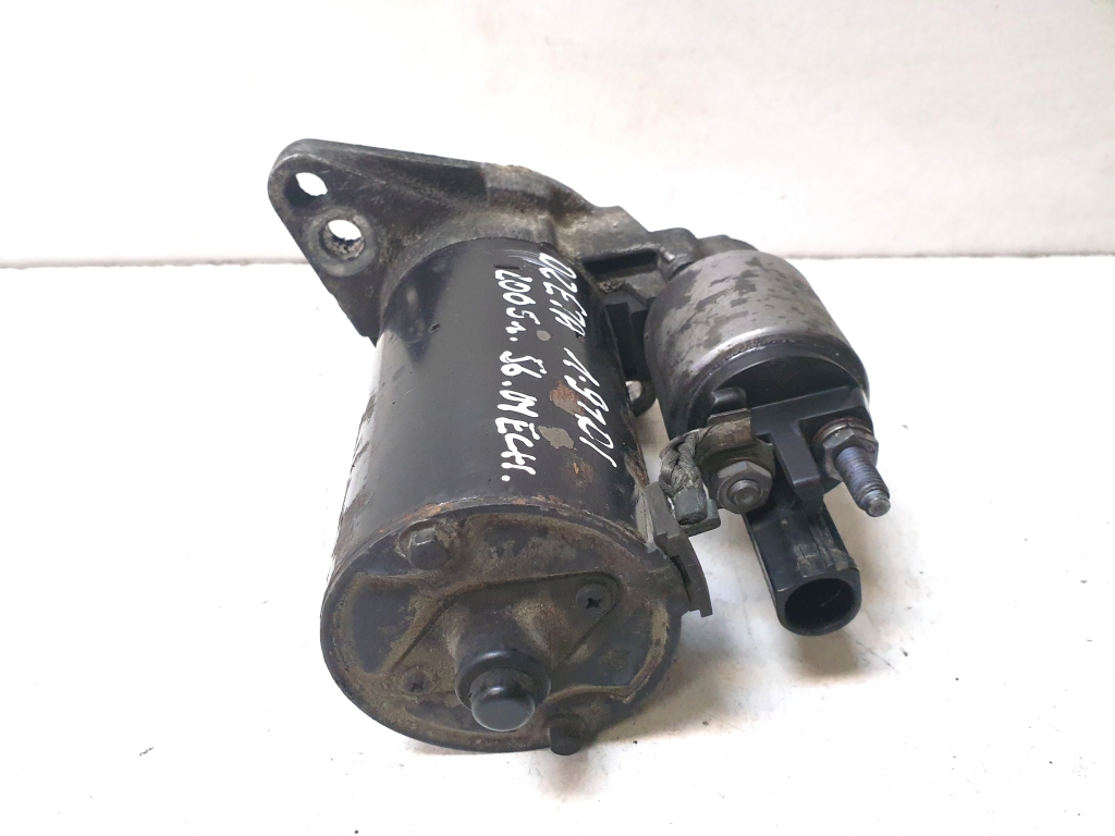 VOLKSWAGEN Jetta 5 generation (2005-2011) Стартер 0001123012 27548117