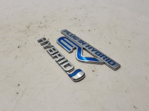 TOYOTA RAV 4 A5 (2019–2026) Emblem - 2
