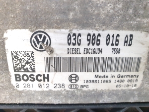 Volkswagen Jetta (2005–2011) Engine control unit 03G906016AB  0281012238 - 2