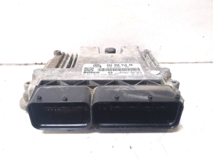 Volkswagen Jetta (2005–2011) Engine control unit 03G906016AB  0281012238 - 3