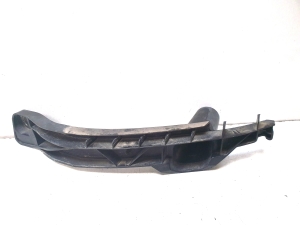 Front bumper bracket - 1K0807889B