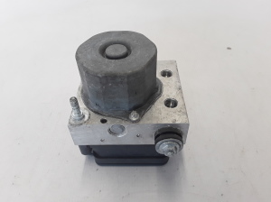 RENAULT Twingo III (2014–2026) ABS unit 476606296R - 2