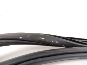 Volkswagen ID.4 I (2020–2026) Front door rubber seal 11A867912B - 3