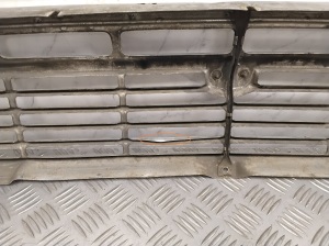 Ford Taunus IV (1966–1972) Front grille - 6
