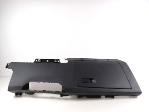 Volkswagen ID.4 I (2020–2026) Glove box 11C857097B - 4