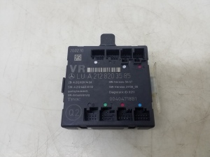   Front door control unit 