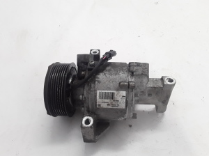  Air conditioner compressor 